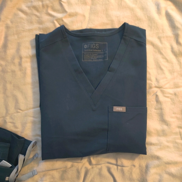 FIGS Scrubs Set Dark Harbor - Picture 3 of 3